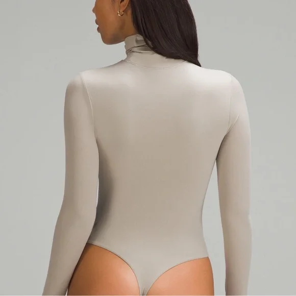 Lululemon | size xsmall | turtleneck bodysuit - Picture 3 of 14